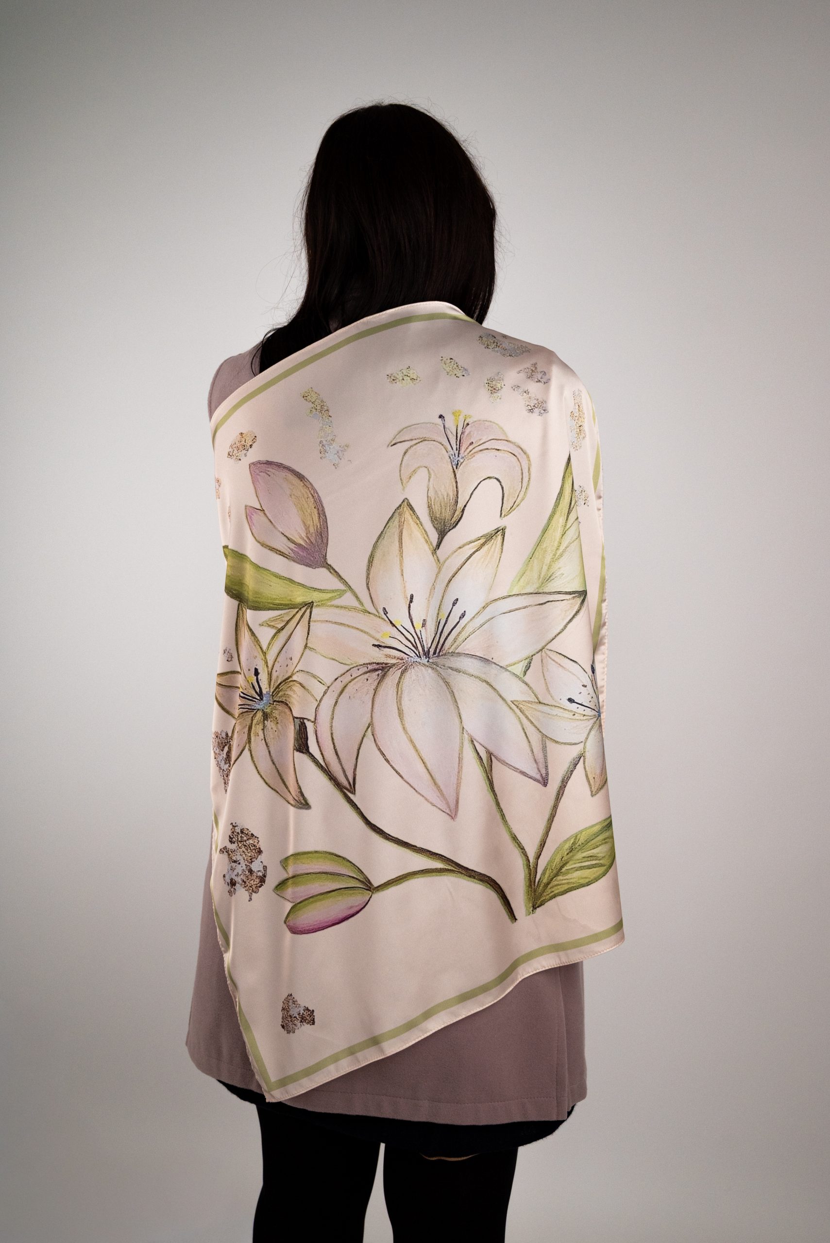 шовкова хустка лілії Кртина Лілії